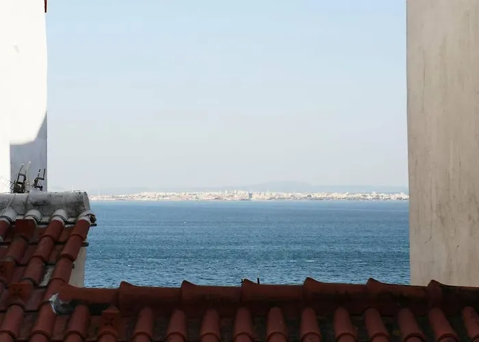 Two Bedroom In Historic Location - Close To The River With Ac By Lisbeyond Διαμέρισμα Lisboa