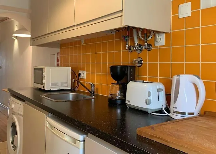 شقة Two Bedroom In Historic Location - Close To The River With Ac By Lisbeyond